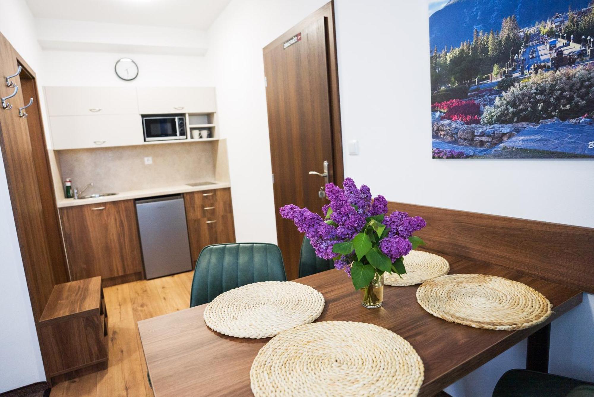 Bešeňová Apartmany Banff מראה חיצוני תמונה