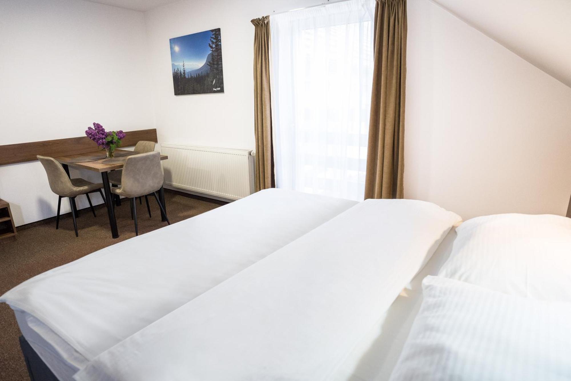 Bešeňová Apartmany Banff מראה חיצוני תמונה