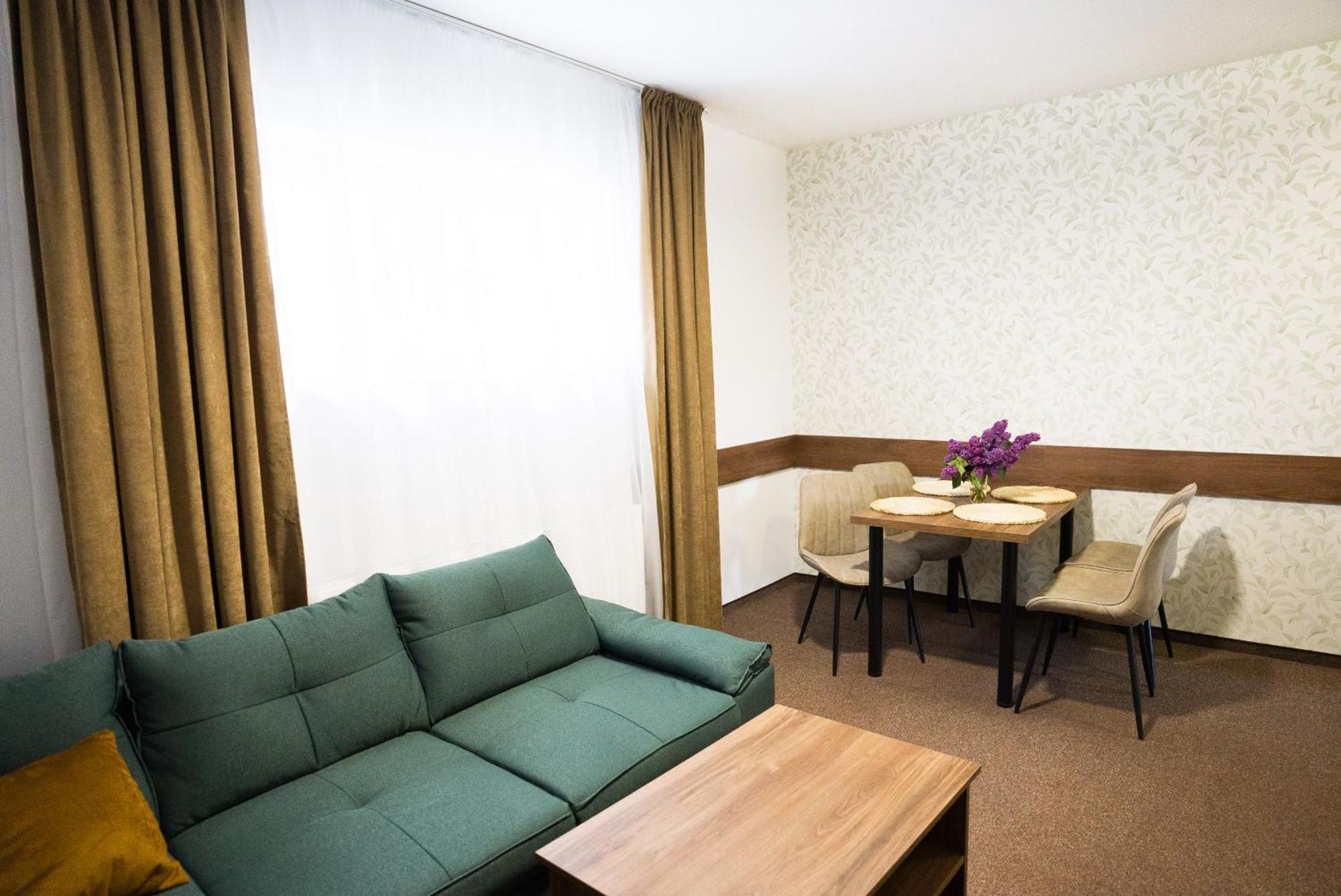 Bešeňová Apartmany Banff מראה חיצוני תמונה