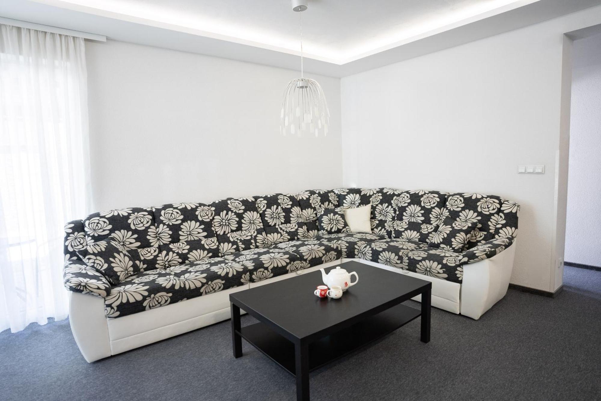 Bešeňová Apartmany Banff מראה חיצוני תמונה